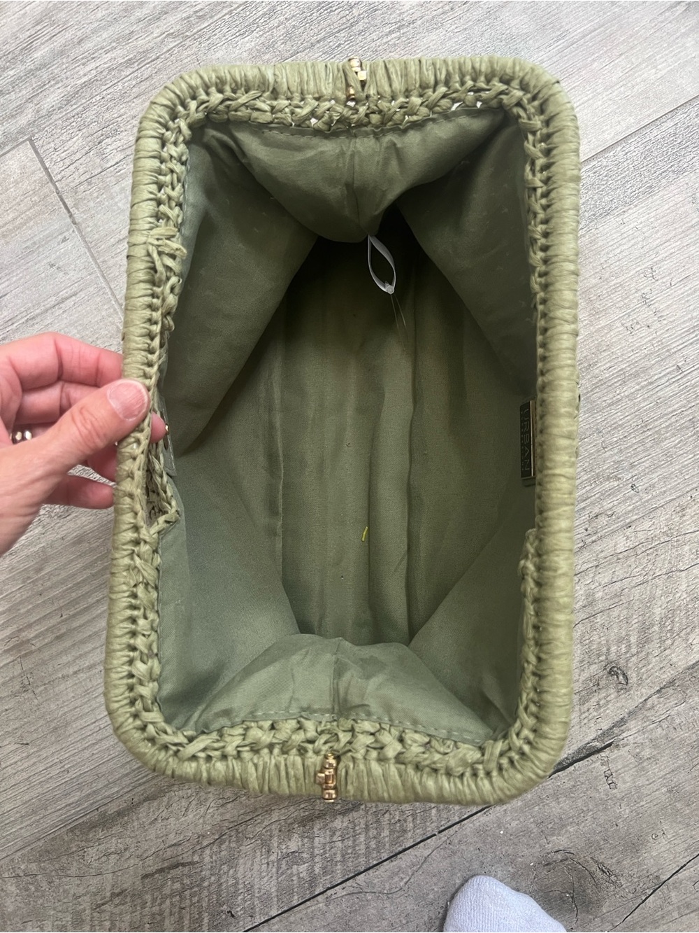 NWOT Urban Expressions Olive Green Crochet Cutout Handle Clutch - Picture 4 of 13